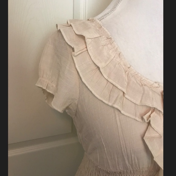 ‘Timing’ Brand Smocked Ruffled Top, Small - Picture 9 of 10